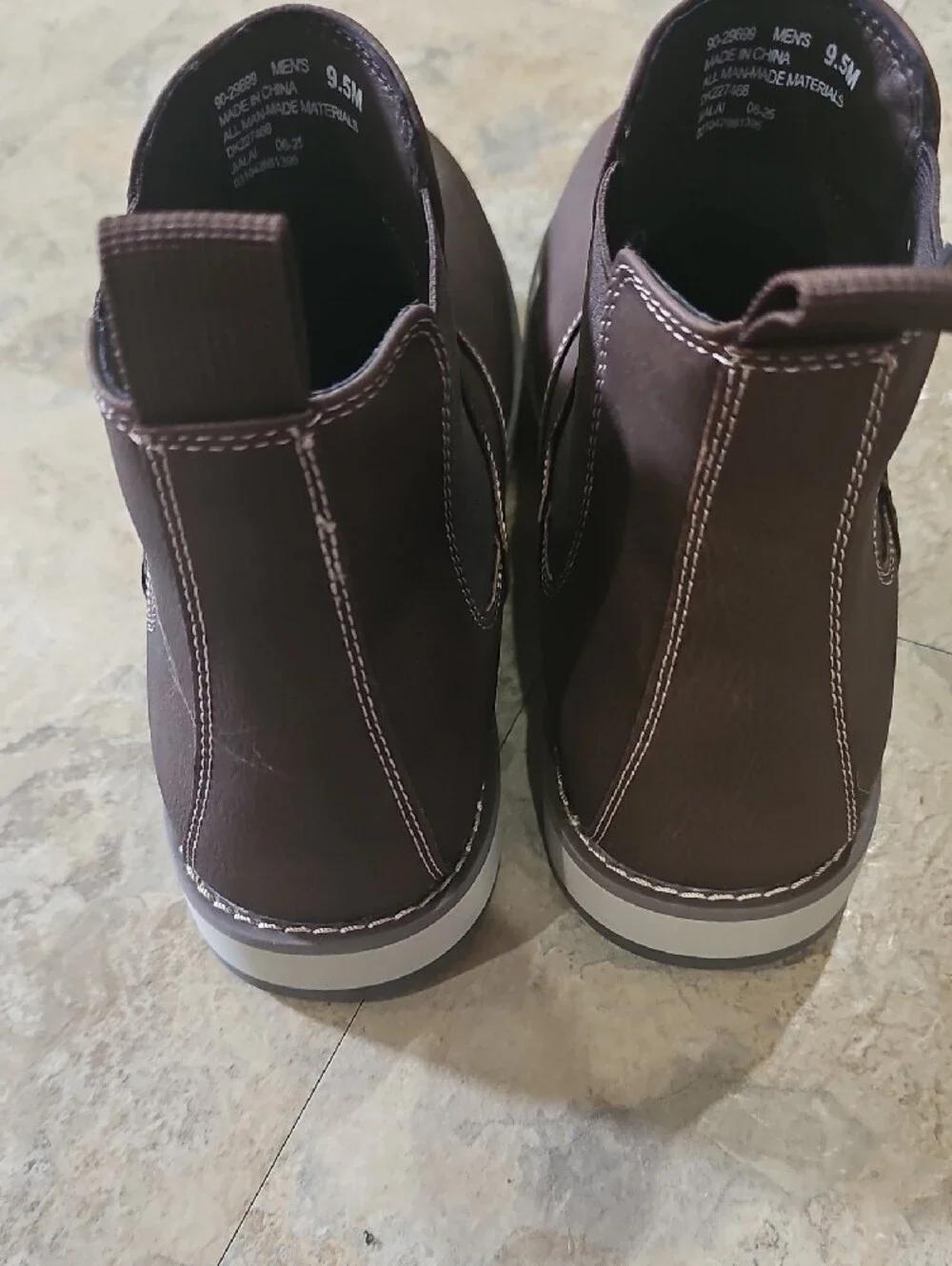 Dockers Men's Dark Brown Chukka Chelsea Boots, 9.5